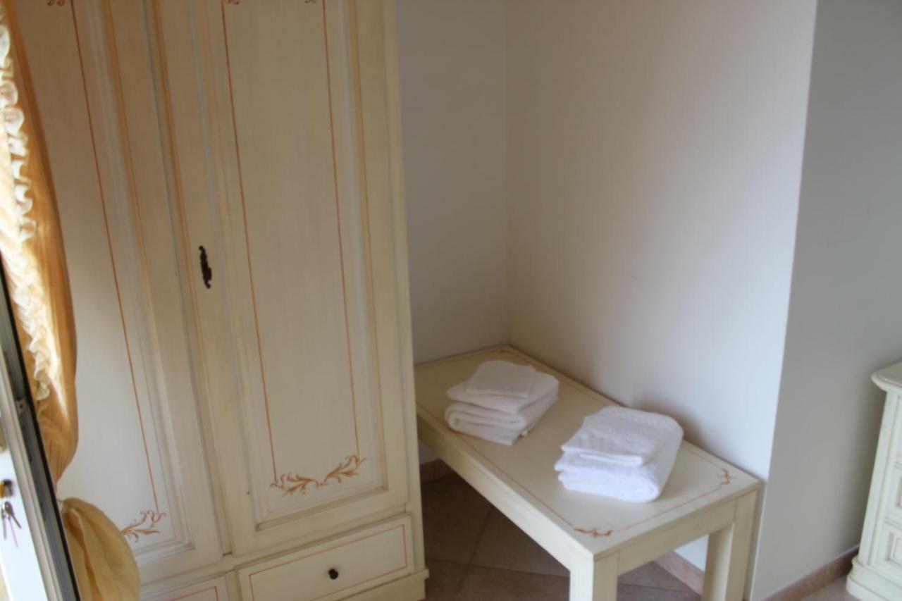 B&B Delle Rose มารุจจิโอ ภายนอก รูปภาพ